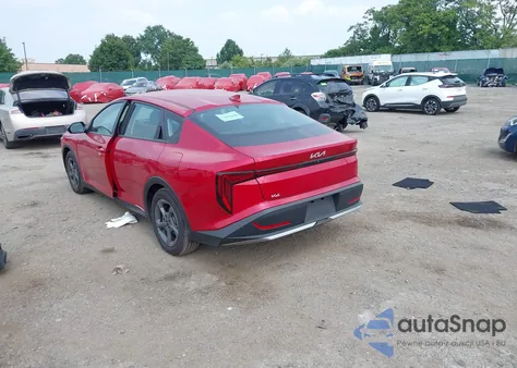 2025 Kia K4 Lxs из США, поврежденный, VIN 3KPFT4DE0SE142230